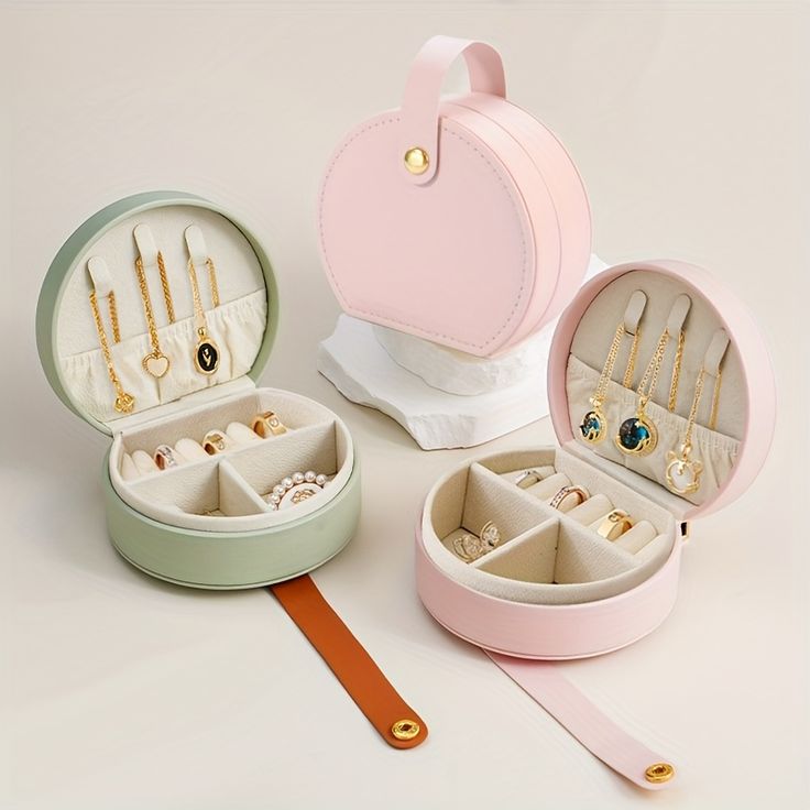 Round Jewellery Organizer