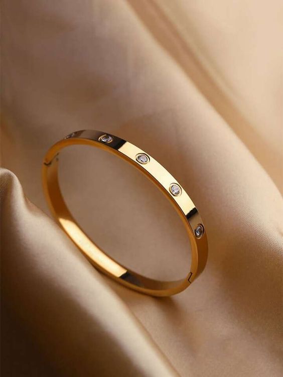 Golden Stone Luxe Brecelet